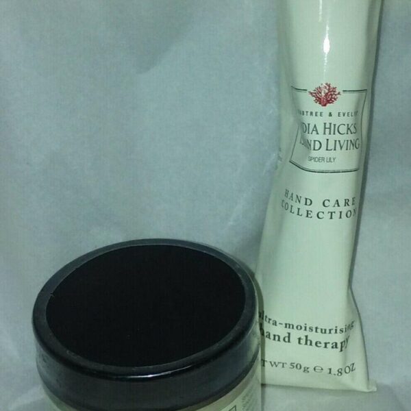 Crabtree Evelyn India hicks island living spider lily hand and body cream