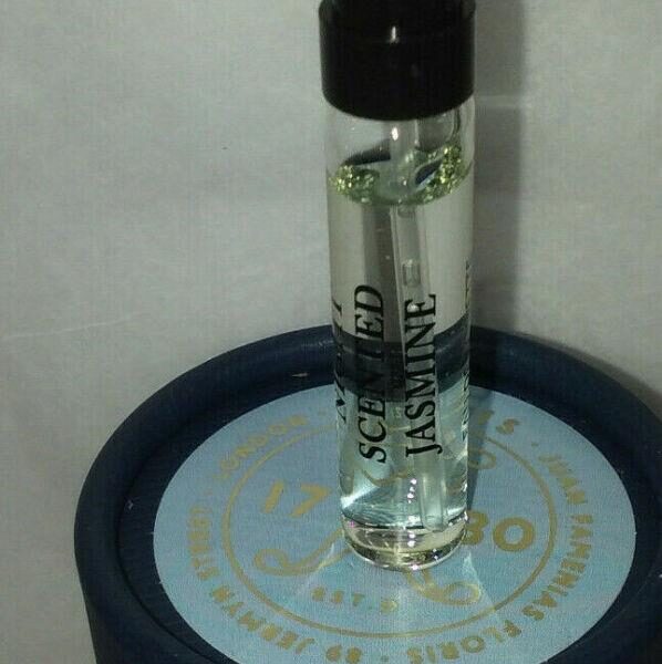 floris london night scented jasmine sample vial 2ml